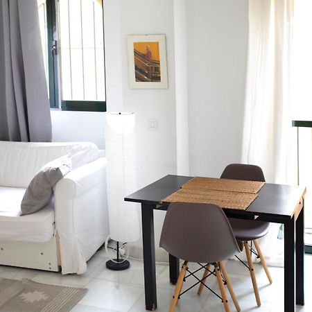 Atico Con Balcon En Pleno Centro Leilighet Sevilla Eksteriør bilde
